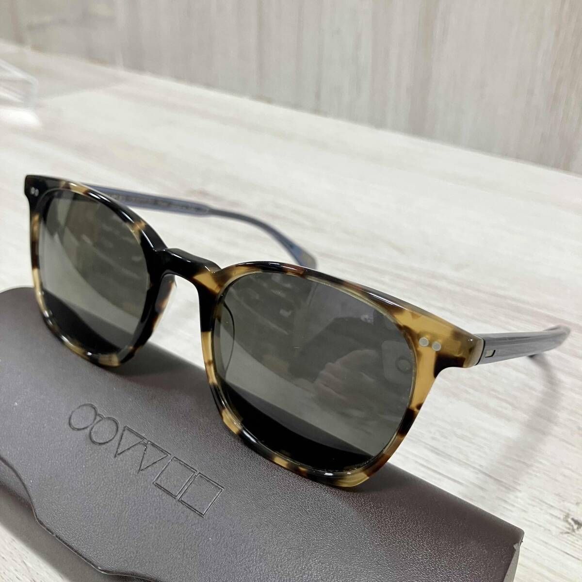 OLIVER PEOPLES／サングラス/0V5297SU/1565R5/バイカラー　オリバーピープルズ サングラス べっ甲　ボストン
