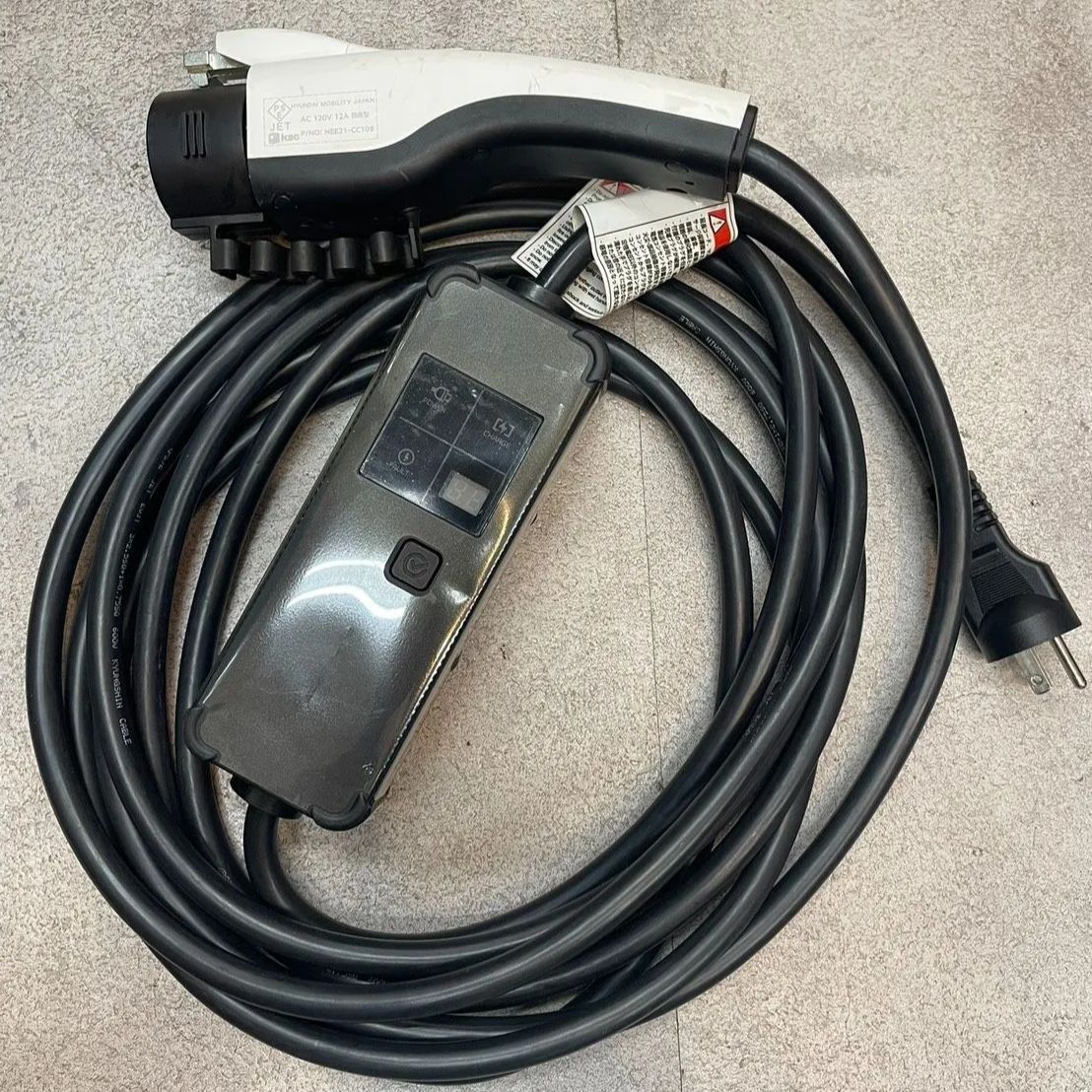 HYUNDAI/ヒュンダイ/ヒュンデ/純正充電ケーブル/100V/最大12A ヒョンデ HYUNDAI ヒュンダイ 純正充電ケーブル 100V 現代自動車