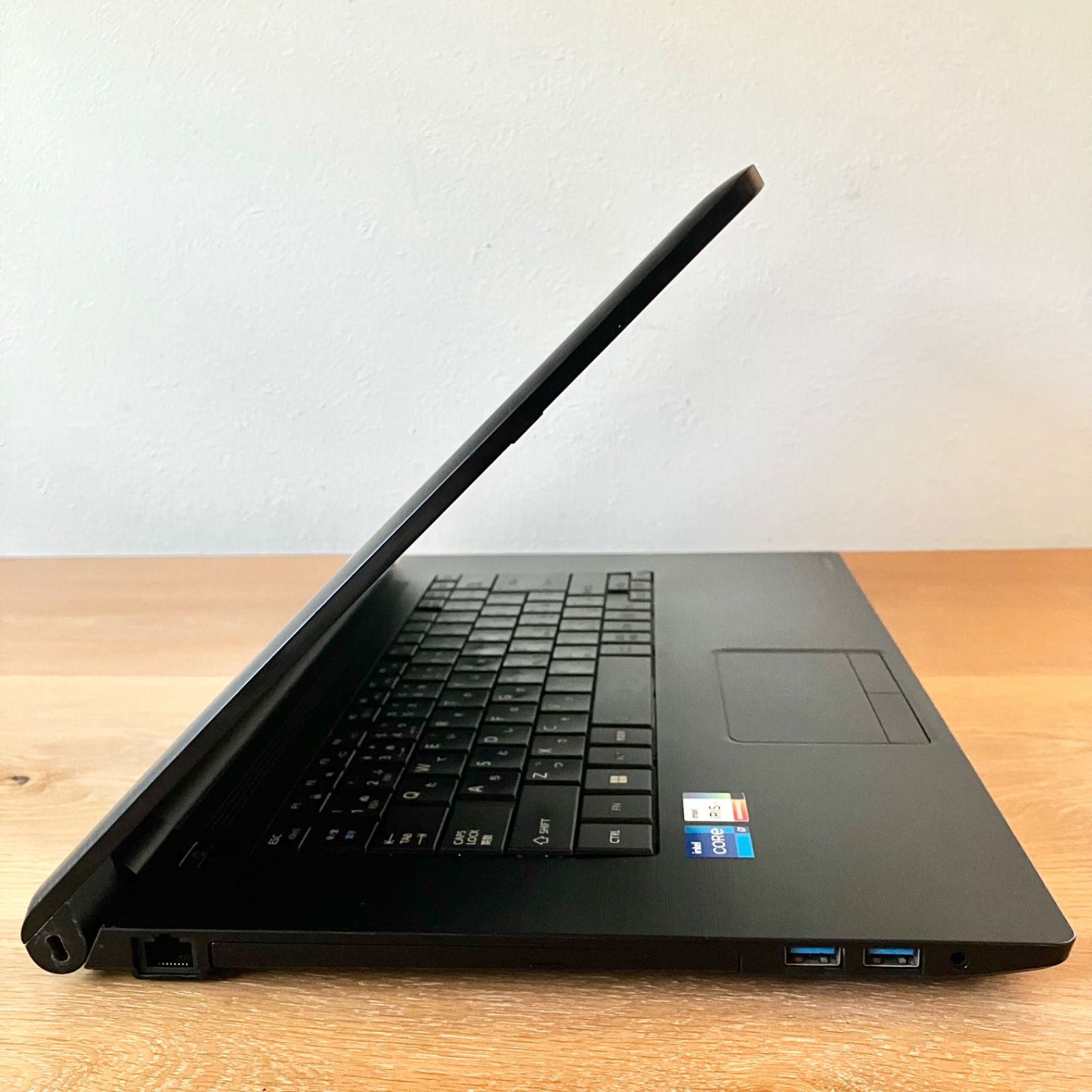 Dynabook B65/HU i7 16GB SSD256GB Win11Pro - メルカリ