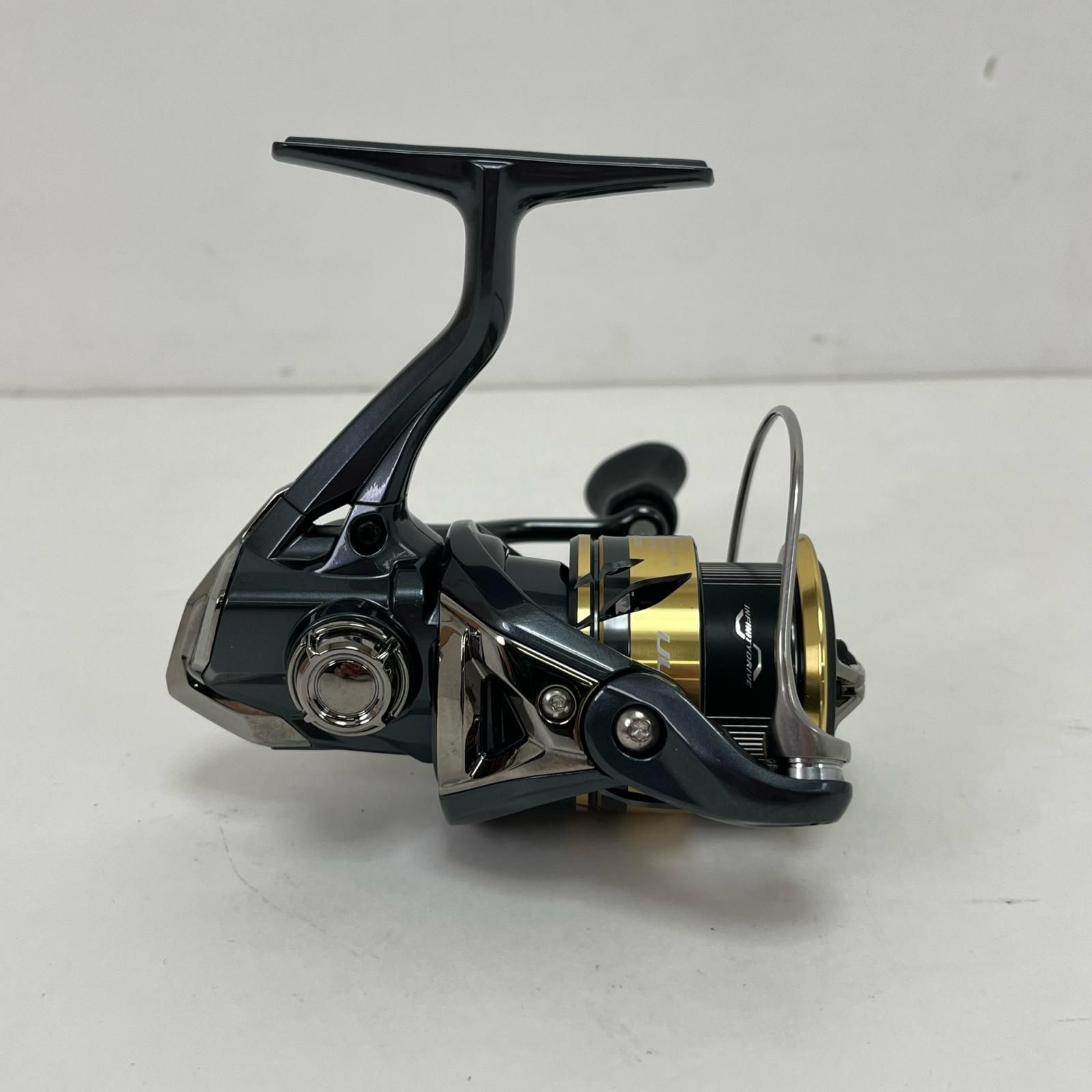 シマノ スピニングリール 25アルテグラ C2000SHG 25アルテグラ 2000