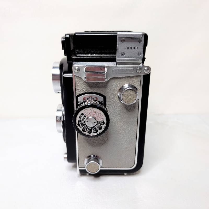 Yashica-44 ヤシカ44 二眼レフカメラ Yashikor 60mm F3.5 127フィルム