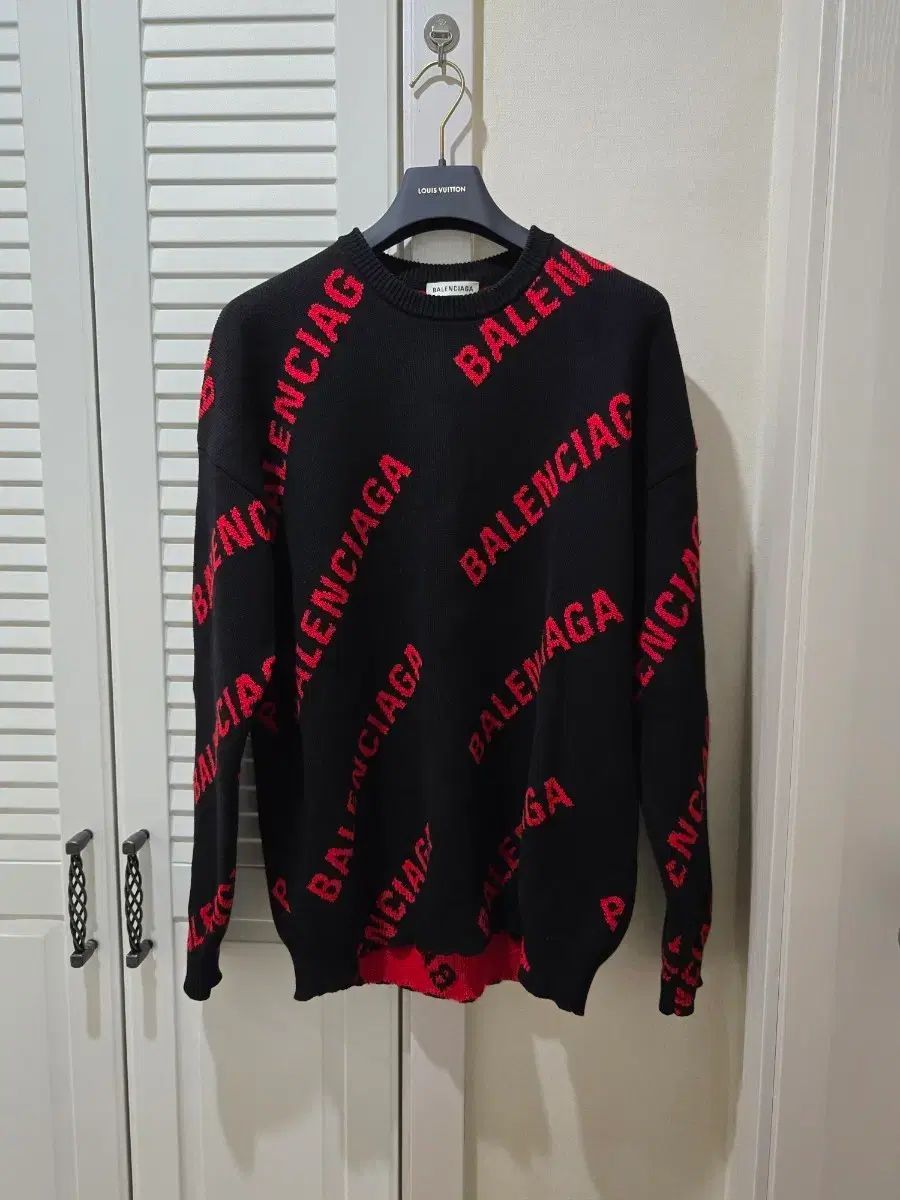 百貨店購入 バレンシアガ マルチロゴ ニット オーバーサイズ Xs
