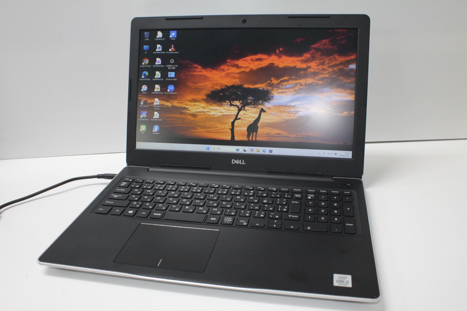 Dell Inspiron 3593 中古ノートPC i3/SSD+HDD/8GB - メルカリ