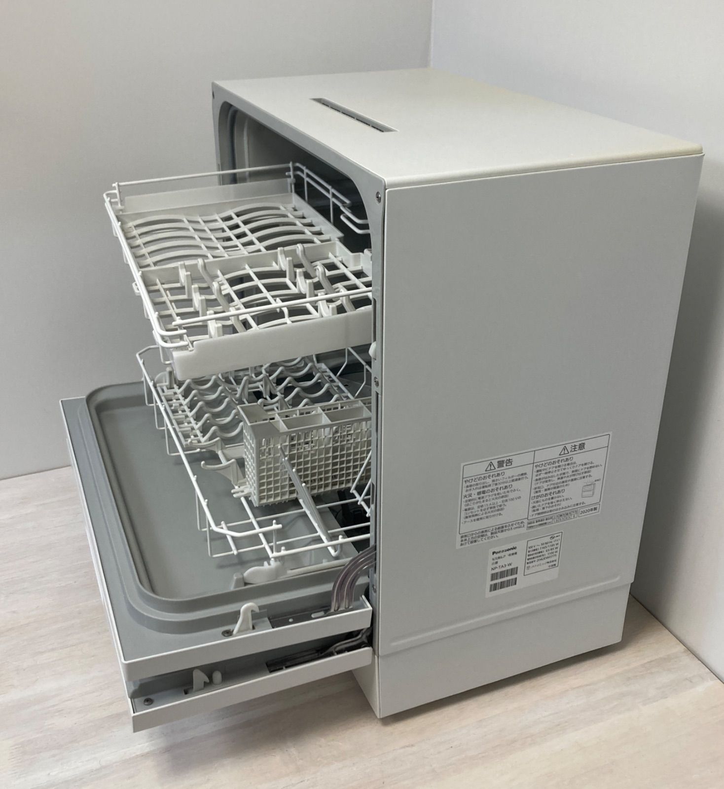 Panasonic 食器洗い乾燥機 NP-TA3-W - メルカリ