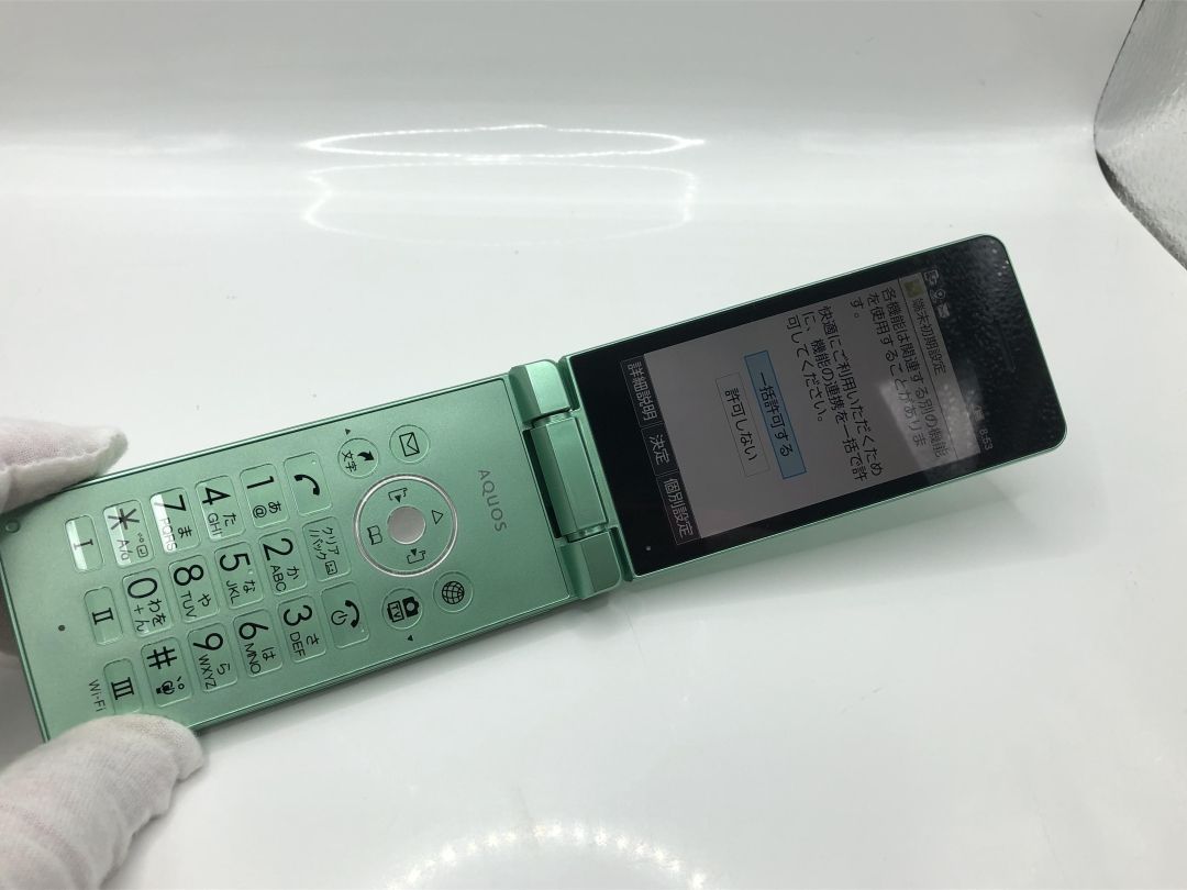 携帯電話 【Simフリー】AQUOS ケータイ3 805SH LTE（4G）グリーン