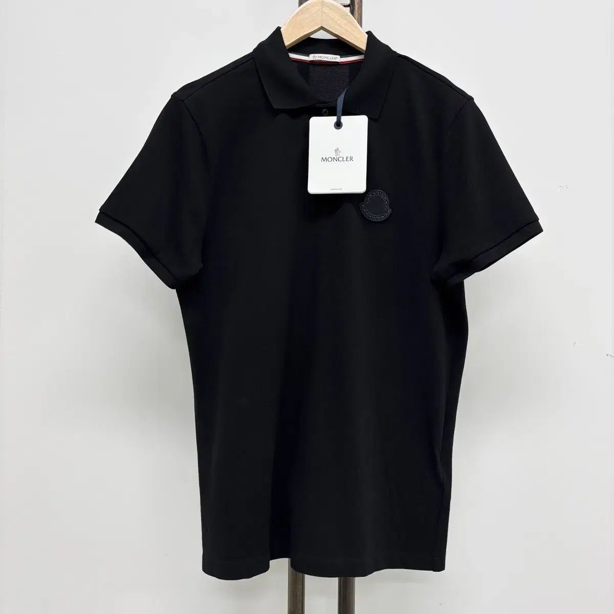 M モンクレール ワッペンパッチ pk カラーTシャツ