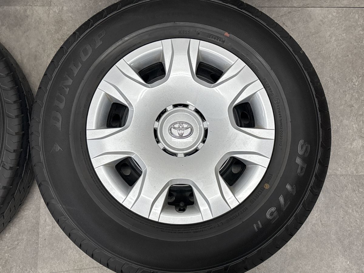 2026年製 バリ溝 美品】トヨタ 200 ハイエース 純正 15in 6J +35