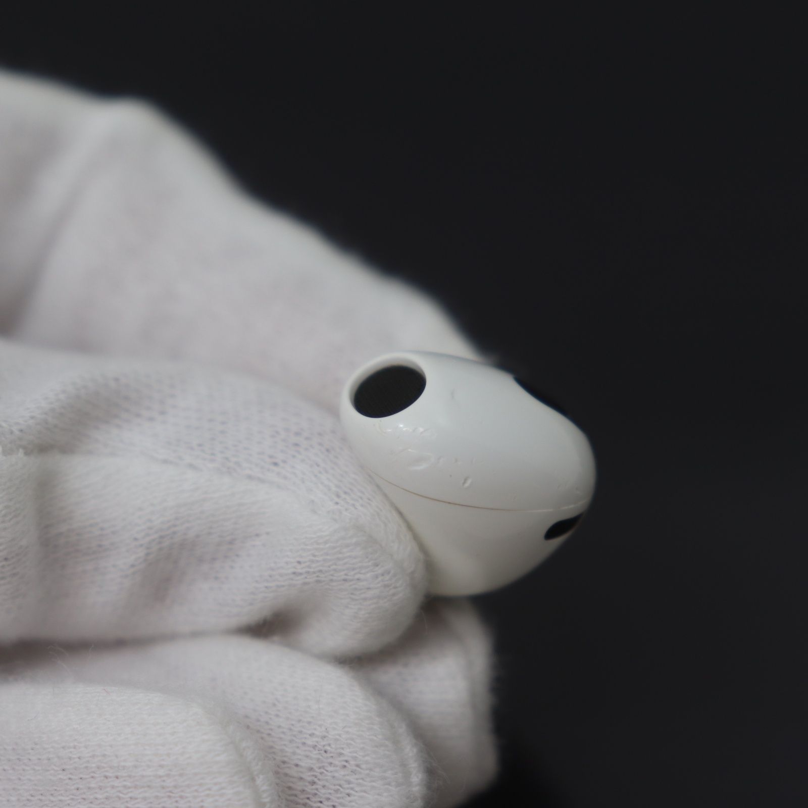 ITV44HKXQQAO Apple アップル AirPods エアポッズ A2565 ワイヤレス
