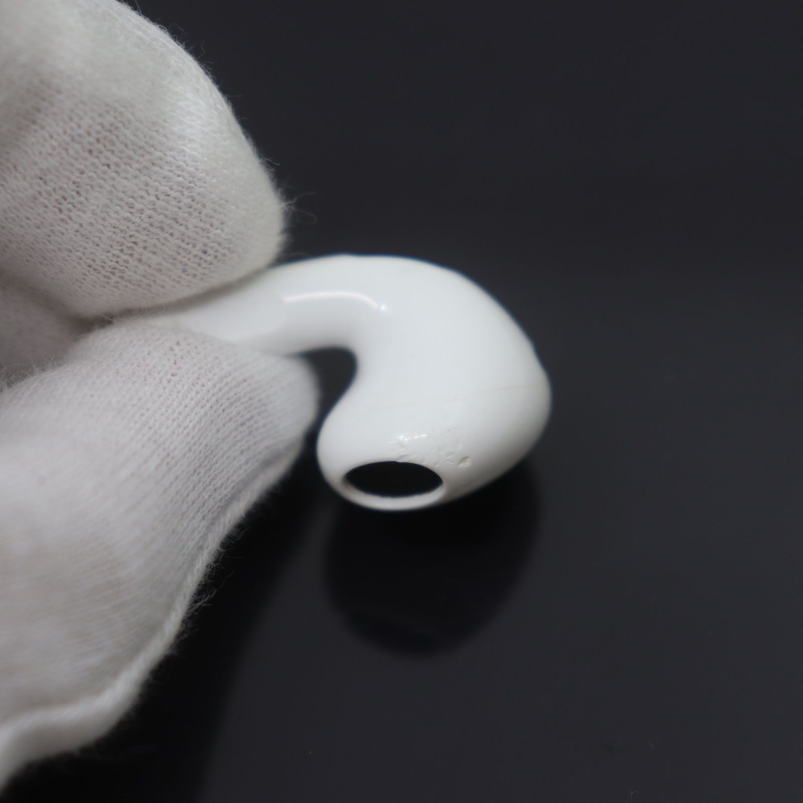 AirPods ワイヤレスイヤフォン 本体 ホワイト ITV44HKXQQAO Apple アップル AirPods エアポッズ A2565 ワイヤレス