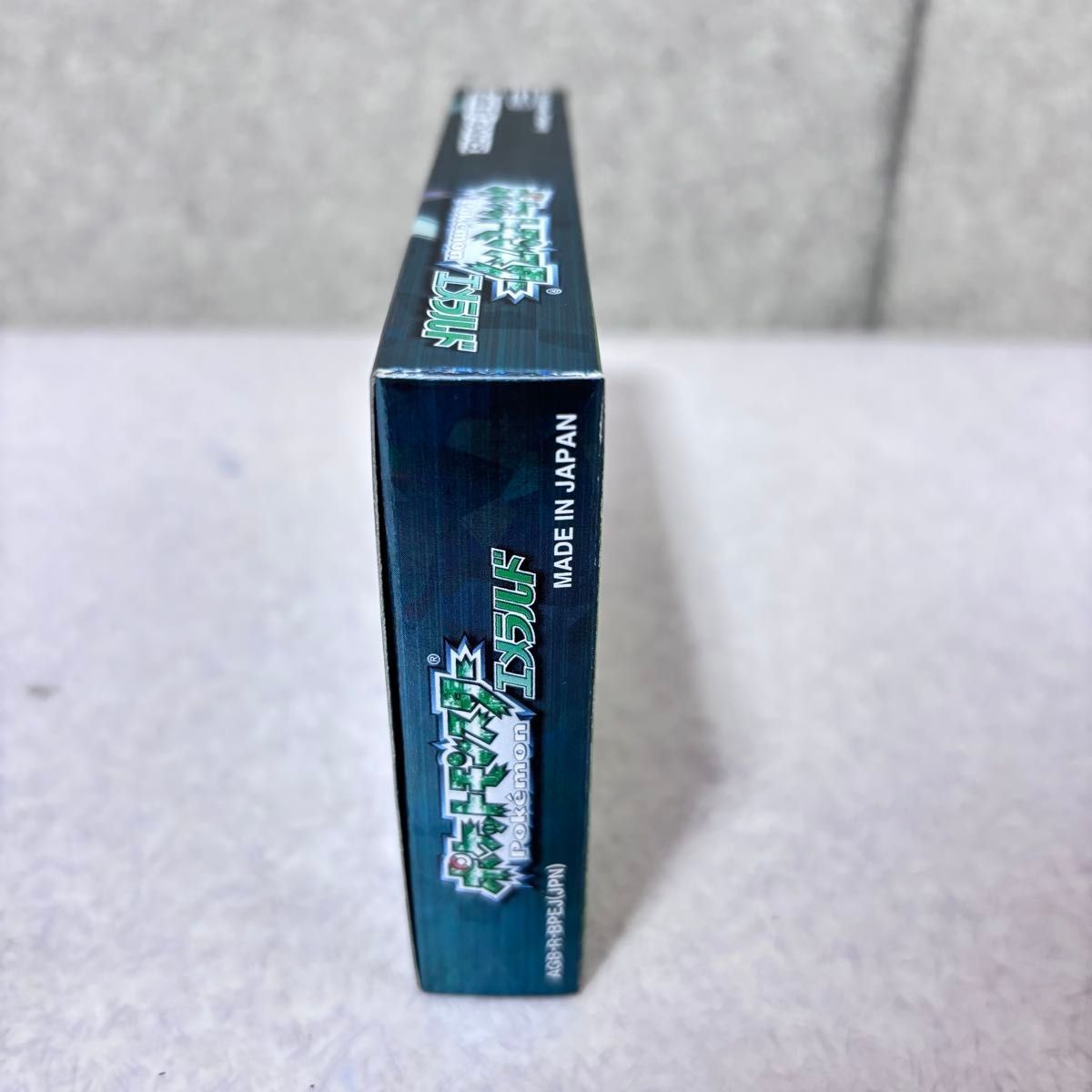 □【美品】ポケットモンスター エメラルド GBA 箱付き 任天堂 ポケモン