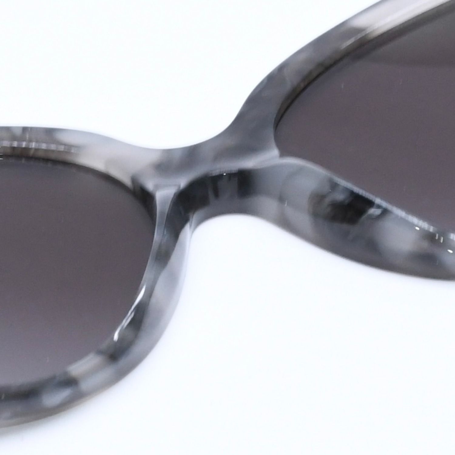 LOEWE ロエベ サングラス アイウェア SLW658G 03AM サイズ57□17 130