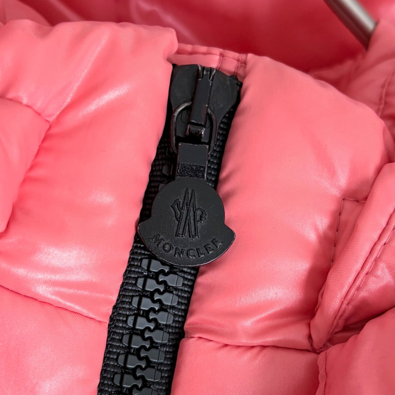 モンクレール　MONCLER　BADY Hooded Down Puffer Jacket　バディ　コーラルピンク　ダウンジャケット　ナイロンジャケット　キッズ　ガールズ
