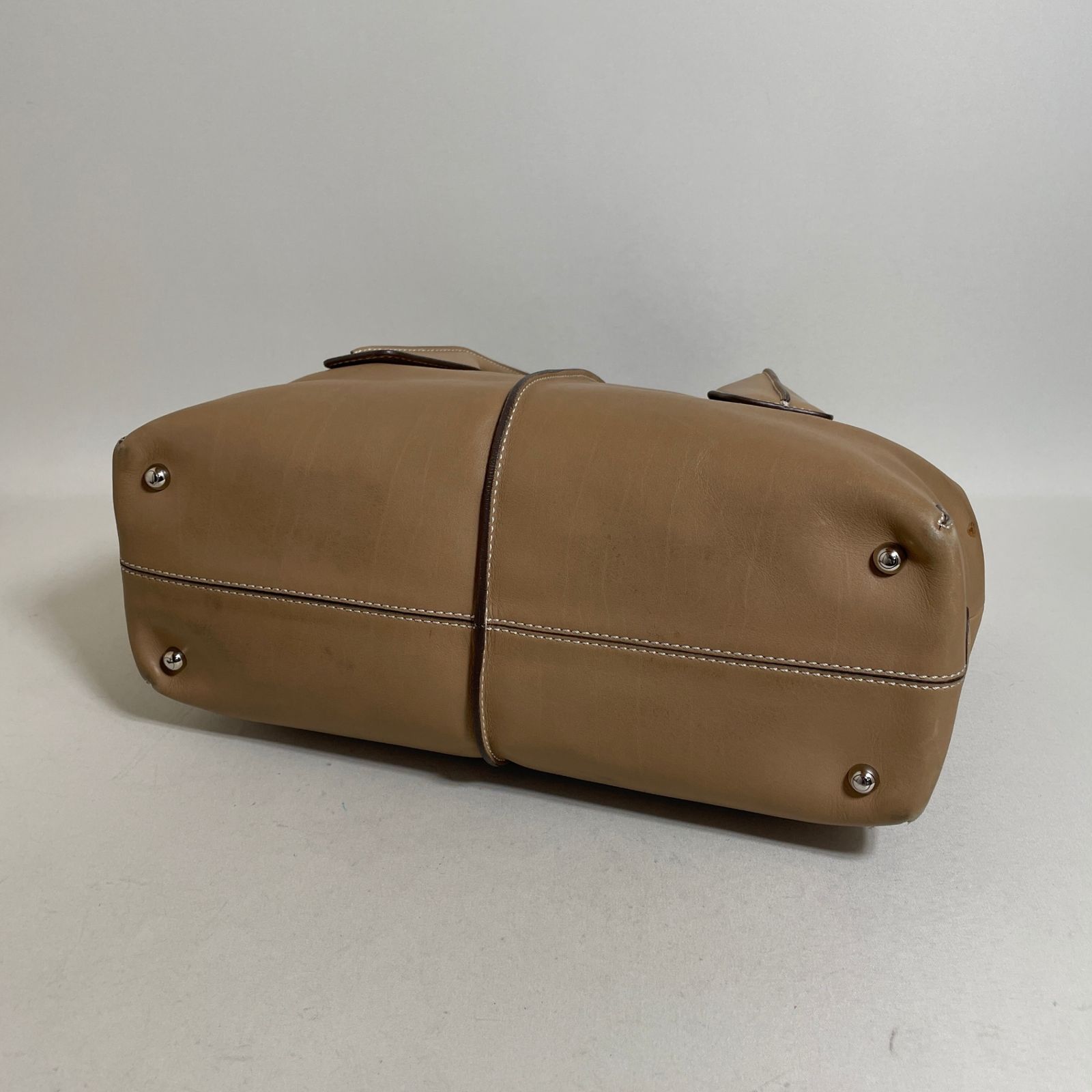 2606-196｜トッズ ハンドバッグ レザー ベージュ - メルカリ