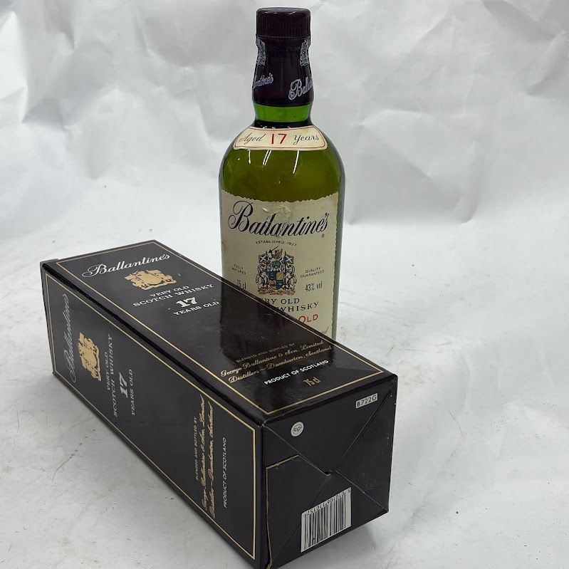 バランタイン17年 750ml 箱付 美品 スコッチウイスキー - メルカリ