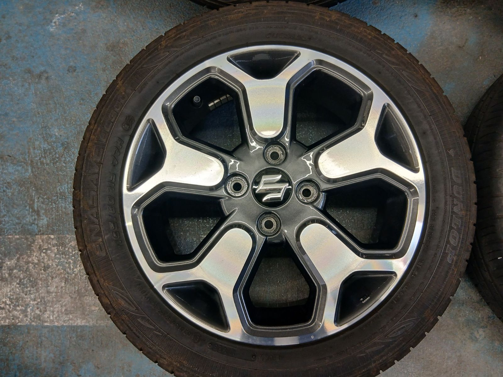 ☆ﾊｽﾗｰ純正ﾀｲﾔﾎｲｰﾙｾｯﾄ ﾀﾞﾝﾛｯﾌﾟEC300+ 165/60R15 2023年製 中古ｾｯﾄ オク 