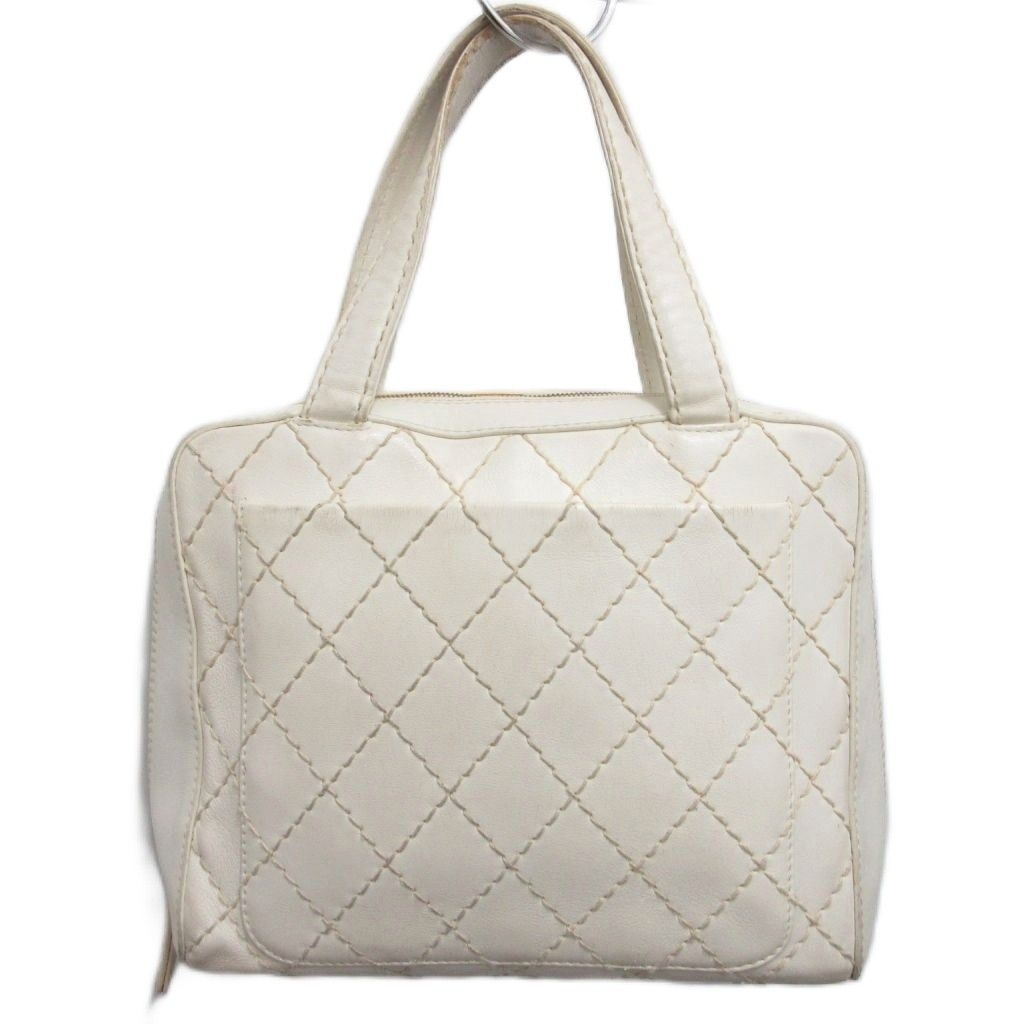 CHANEL ホワイト キルティング トートバッグ シャネル CHANEL ココマーク ワイルドステッチ トートバッグ