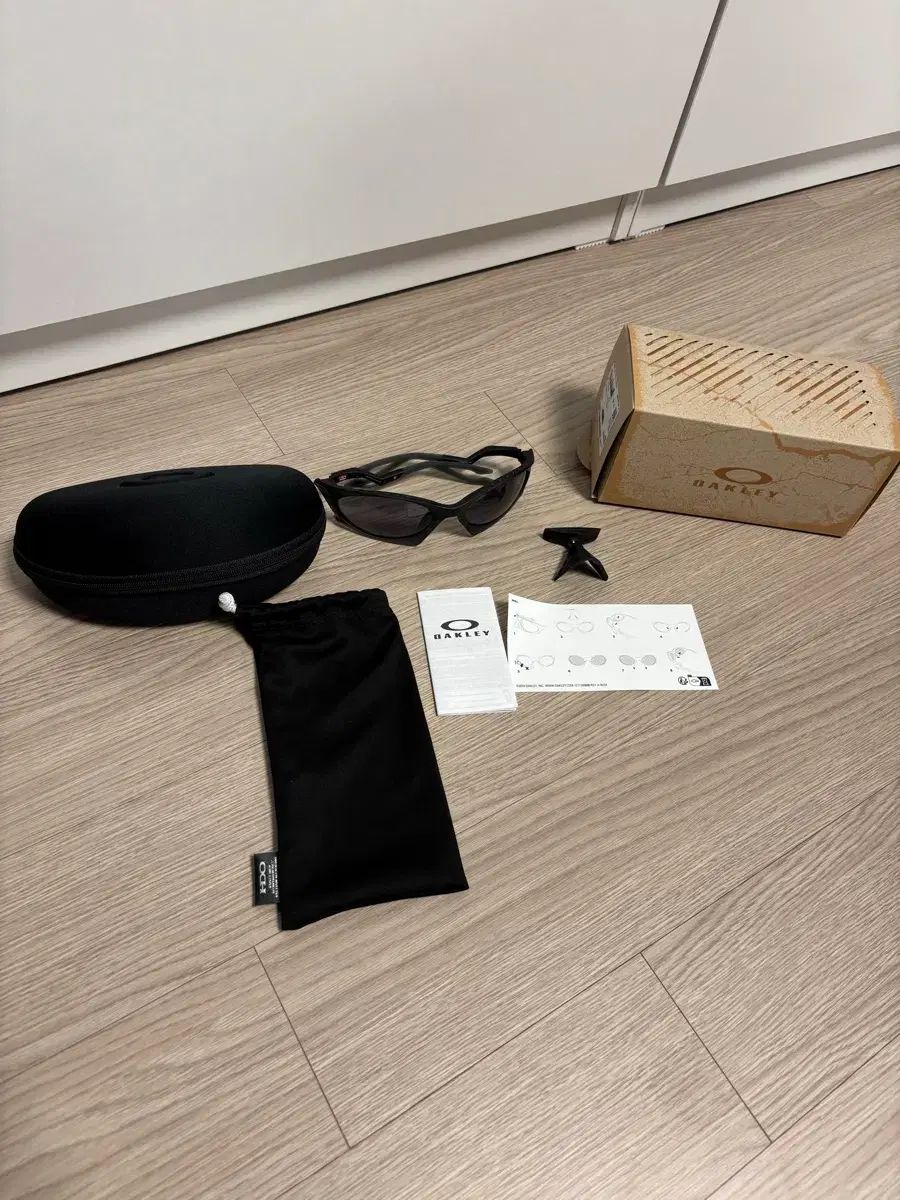 オークリー フランタリス マットブラック