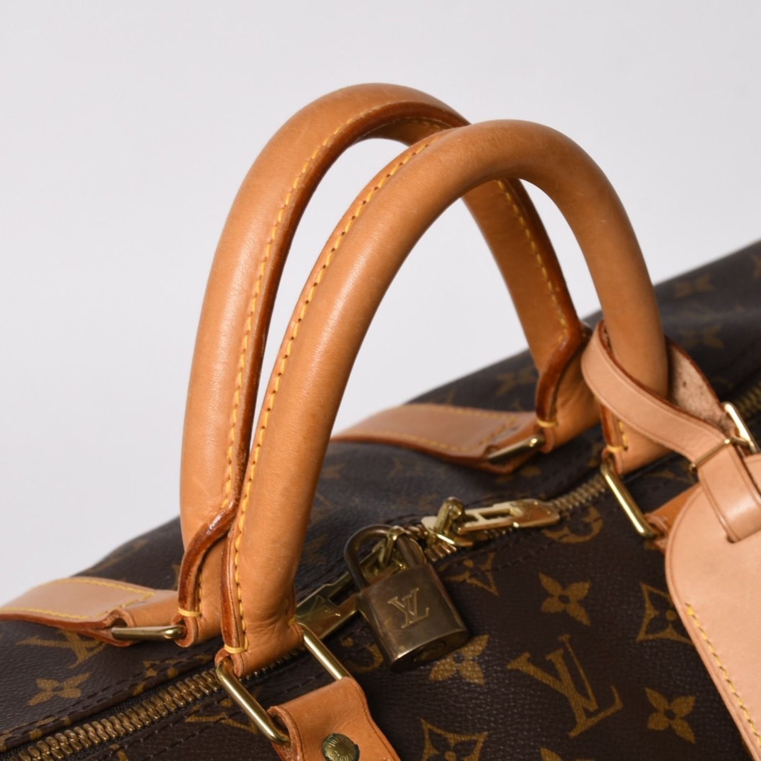 LOUIS VUITTON ルイヴィトン モノグラム キーポルバンドリエール55