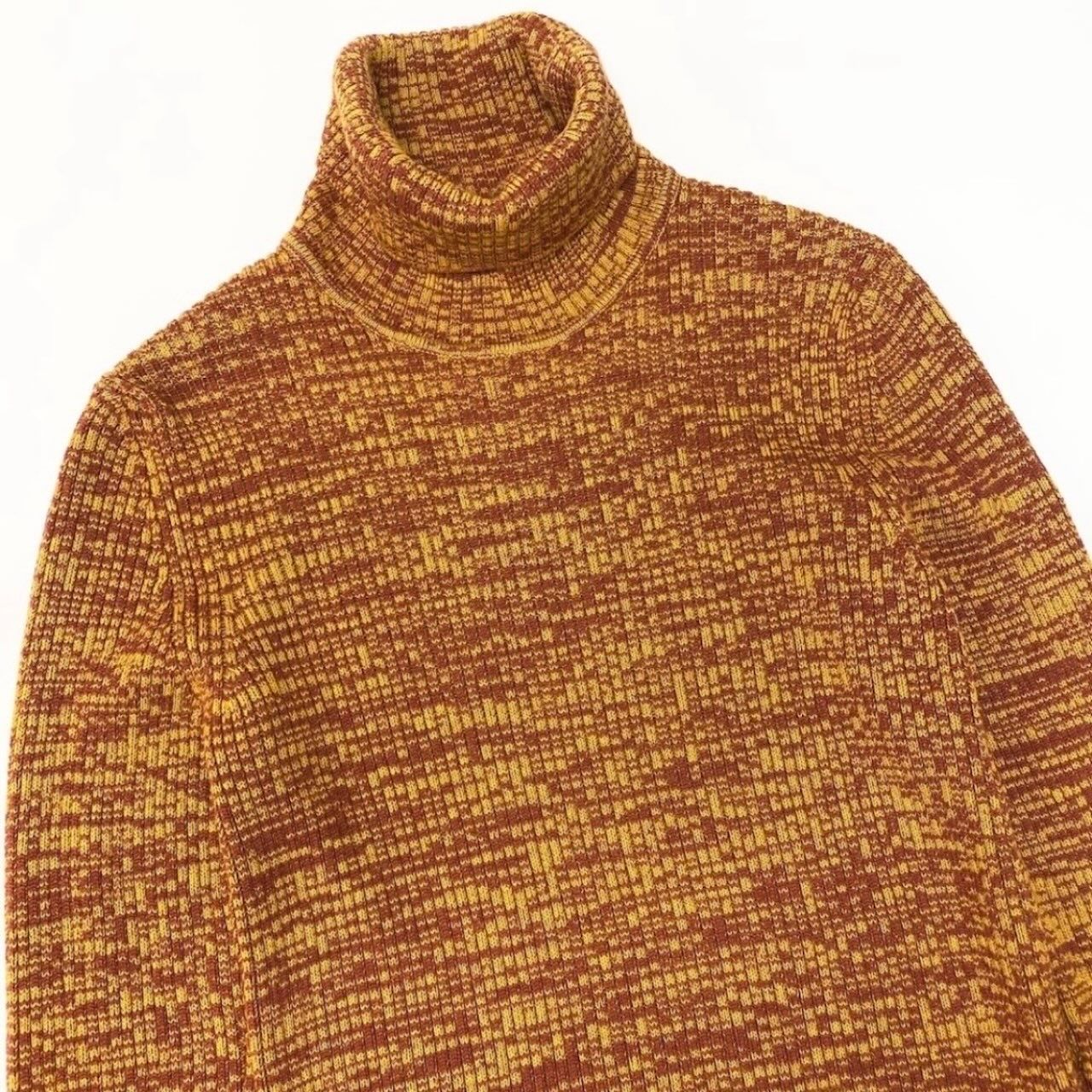 美品 MIUMIU ミュウミュウ 16年 タートルネック ニットセーター