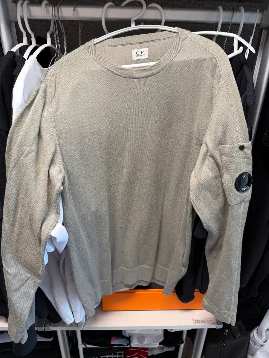 C.P. COMPANY シーピーカンパニー スウェット