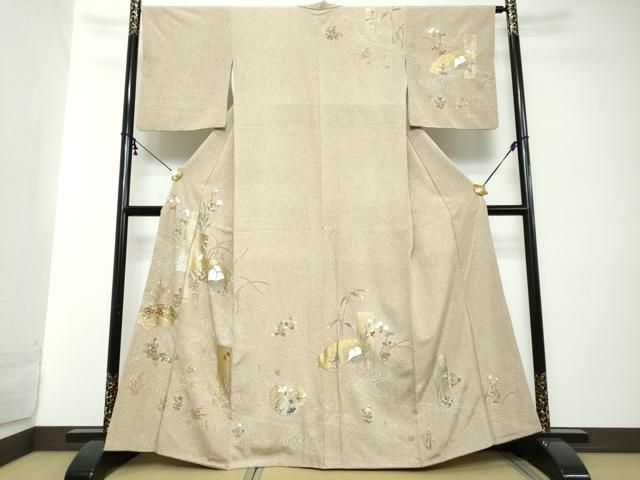 訪問着 草花文 金彩 ますいわ屋 逸品 平和屋着物○訪問着 駒刺繍 流水地紙草花文 金彩 ますいわ屋扱い 正絹