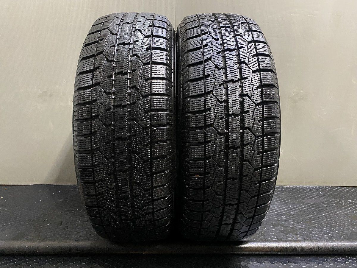 TOYO OBSERVE GARIT GIZ 205/60R16 16インチ スタッドレス 2本 22年製 バリ溝 BMW/3シリーズ ステップワゴン ノア ランディ等　(KTG667)