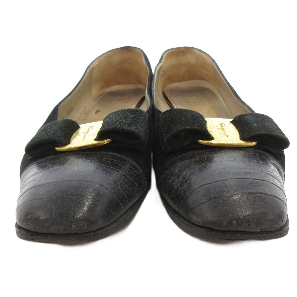 サルヴァトーレフェラガモ Salvatore Ferragamo ヴァラ パンプス