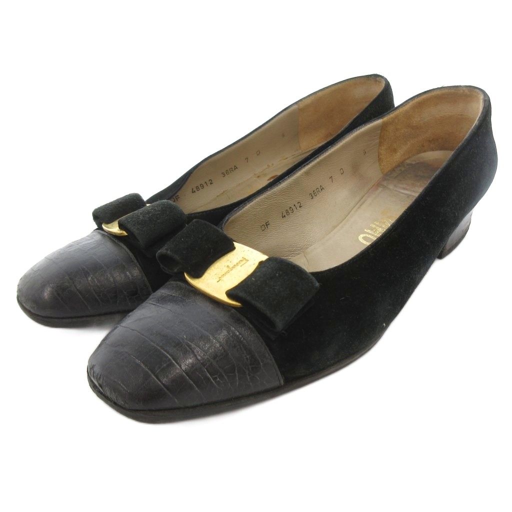 サルヴァトーレフェラガモ Salvatore Ferragamo ヴァラ パンプス