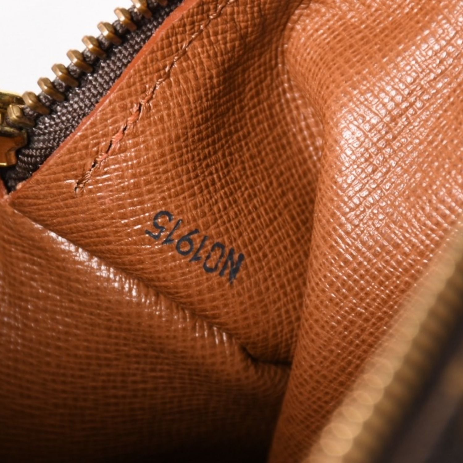極美品 LOUIS VUITTON ルイヴィトン パピヨン26 ハンドバッグ M51366