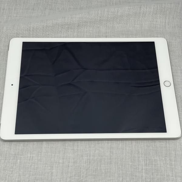 中古】【au】○iPad 第7世代 WiFi+Cellular 32GB(シルバー)/SIMロック