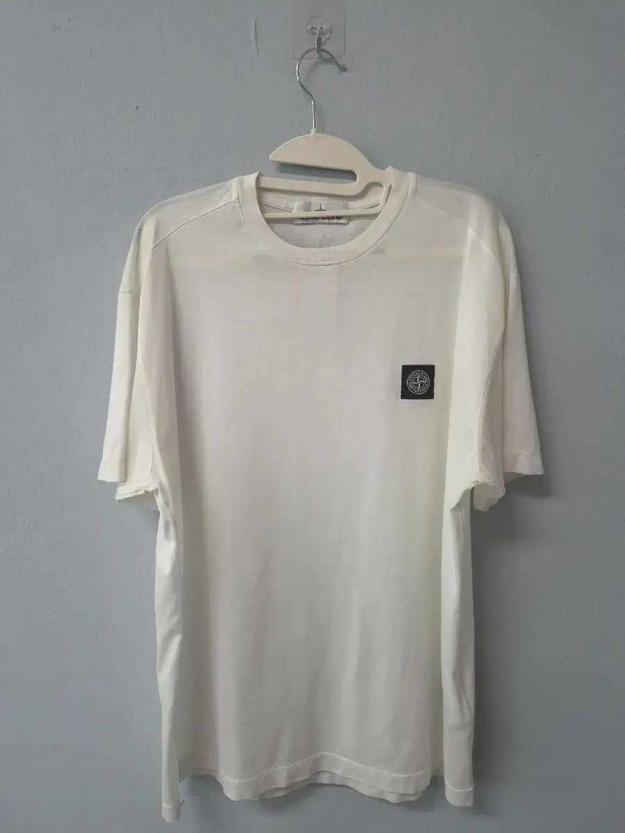 STONE ISLAND ストーンアイランド 半袖Tシャツ 白 L 10,521円