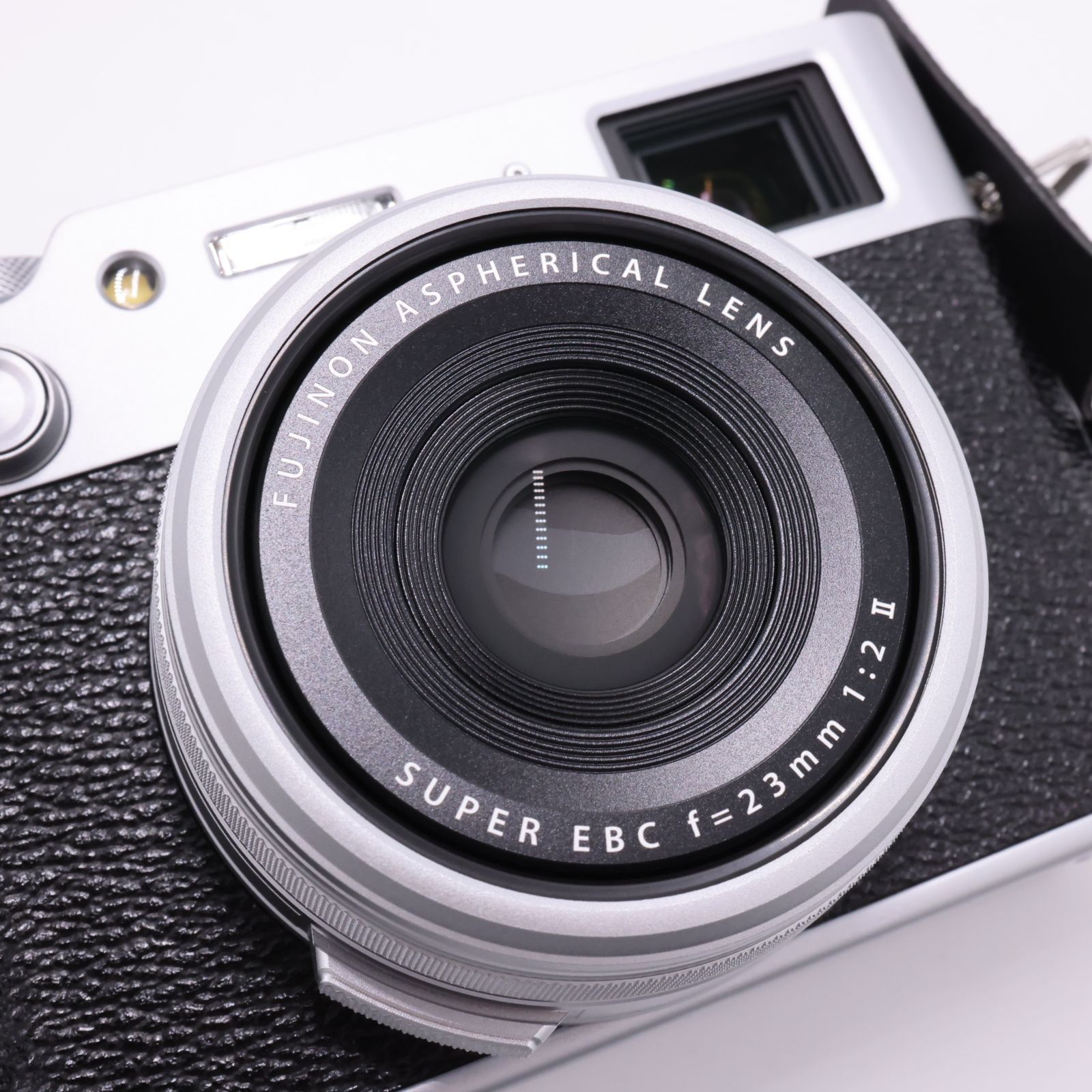 中古-美品| FUJIFILM X100VI シルバー Ver.1.32 日本語・英語対応