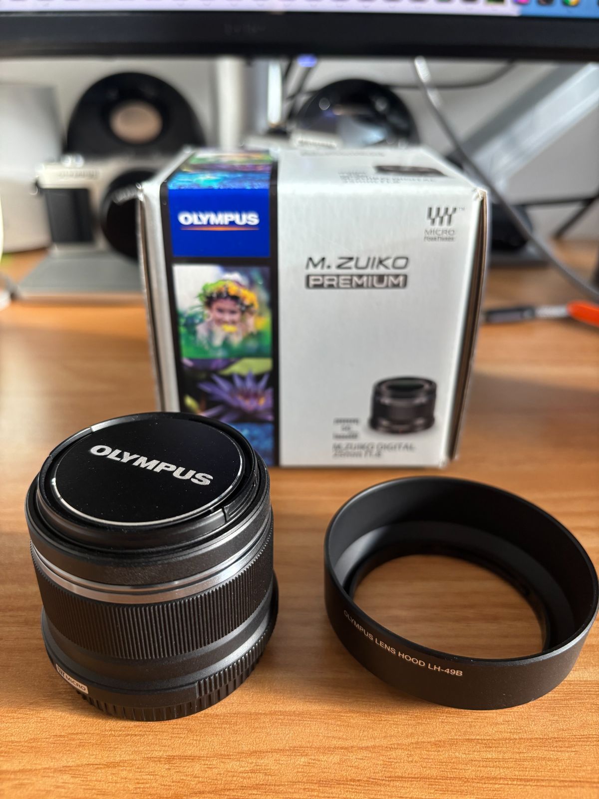 OLYMPUS M.ZUIKO DIGITAL 25mm F1.8 ブラック 純正フード LH-49B付