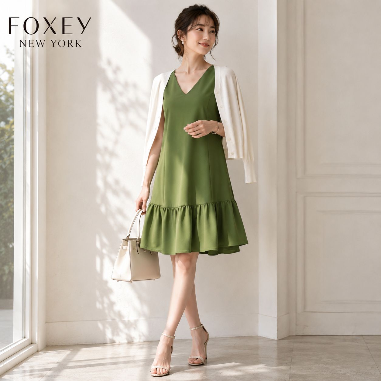 未使用に近い美しさ / 裾のフレアがかわいく揺れる 】FOXEY NEW YORK
