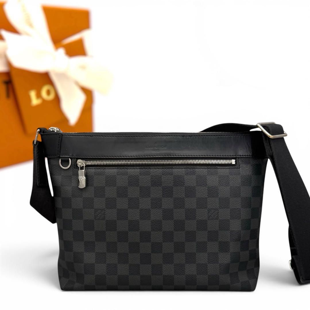 ルイヴィトン　ダミエ　グラフィット　ミックPM NM ショルダーバッグ　Louis Vuitton　メッセンジャーバッグ