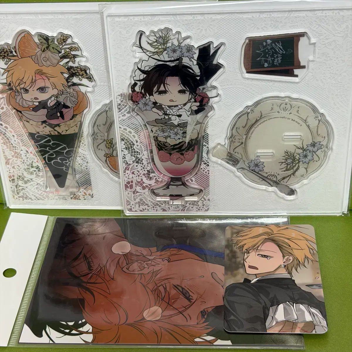 みどちゃん タレントグッズ サロンドゥルボン フールブック スウィッチ アークス