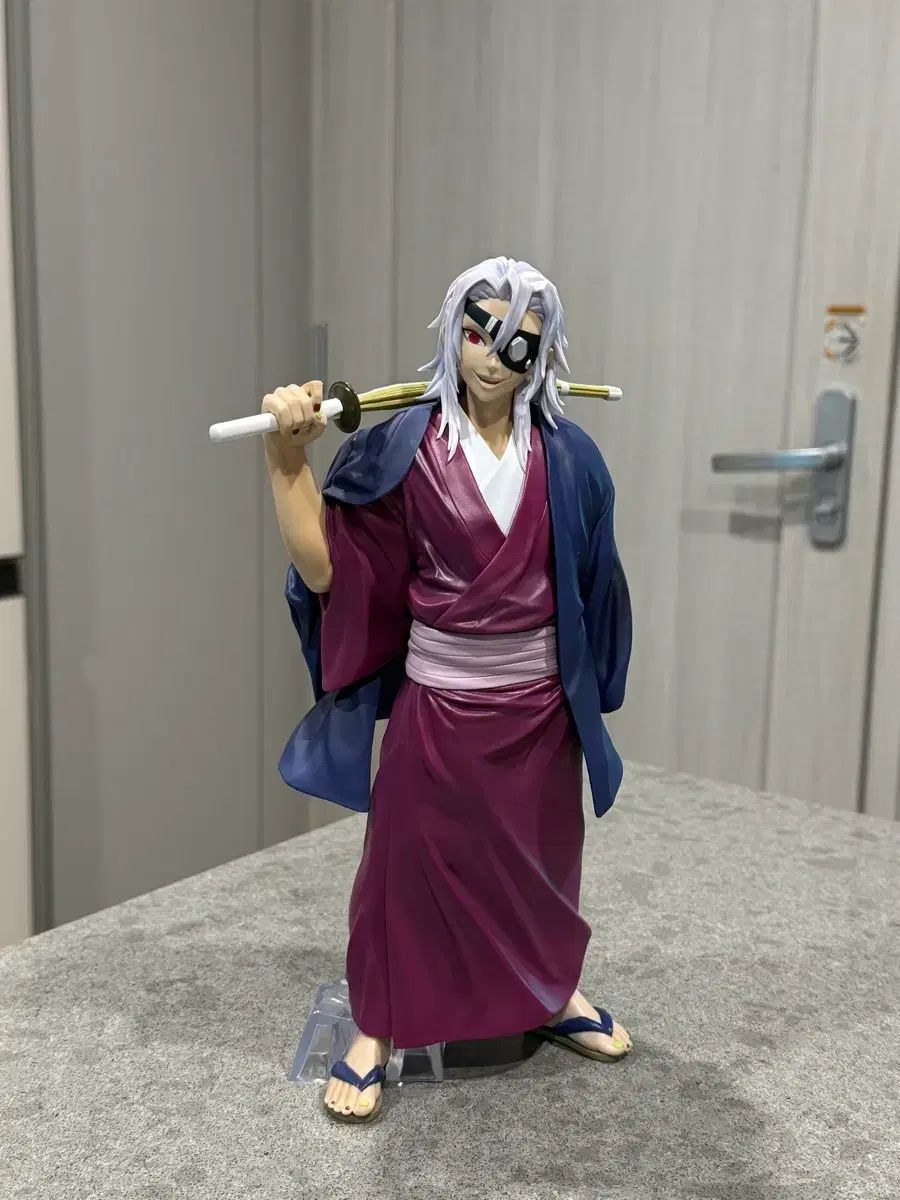 鬼滅の刃 一番くじ ラストワン 宇髄 天元 フィギュア