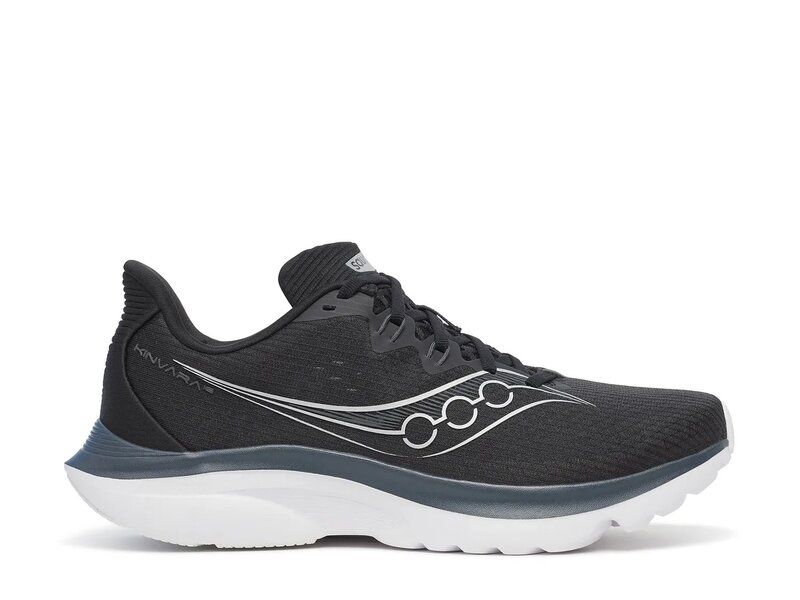 サッカニー メンズ シューズ スニーカー Saucony Kinvara 16 Running Shoe Mens Black ブラック