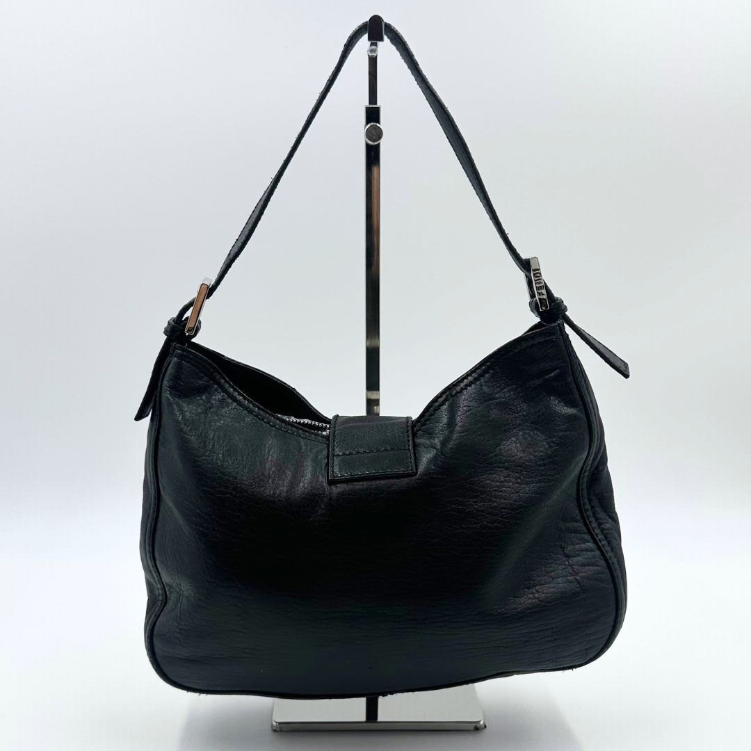 美品】Fendi レザー マンマバケット ワンショルダーバッグ - メルカリ