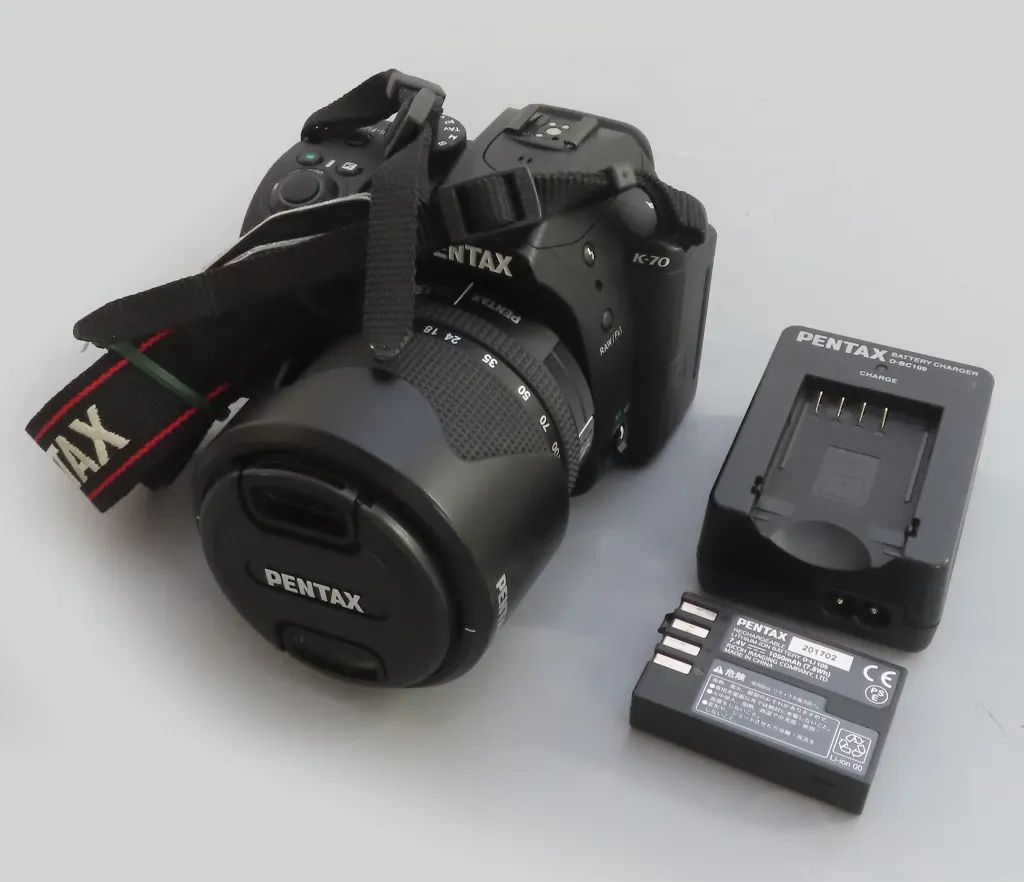 【中古】カメラ リコー デジタル一眼レフカメラ PENTAX K-70 18-135WRキット 2424万画素 (ブラック) [16258](状態：欠品多※詳細については備考をご覧ください) 59,800円