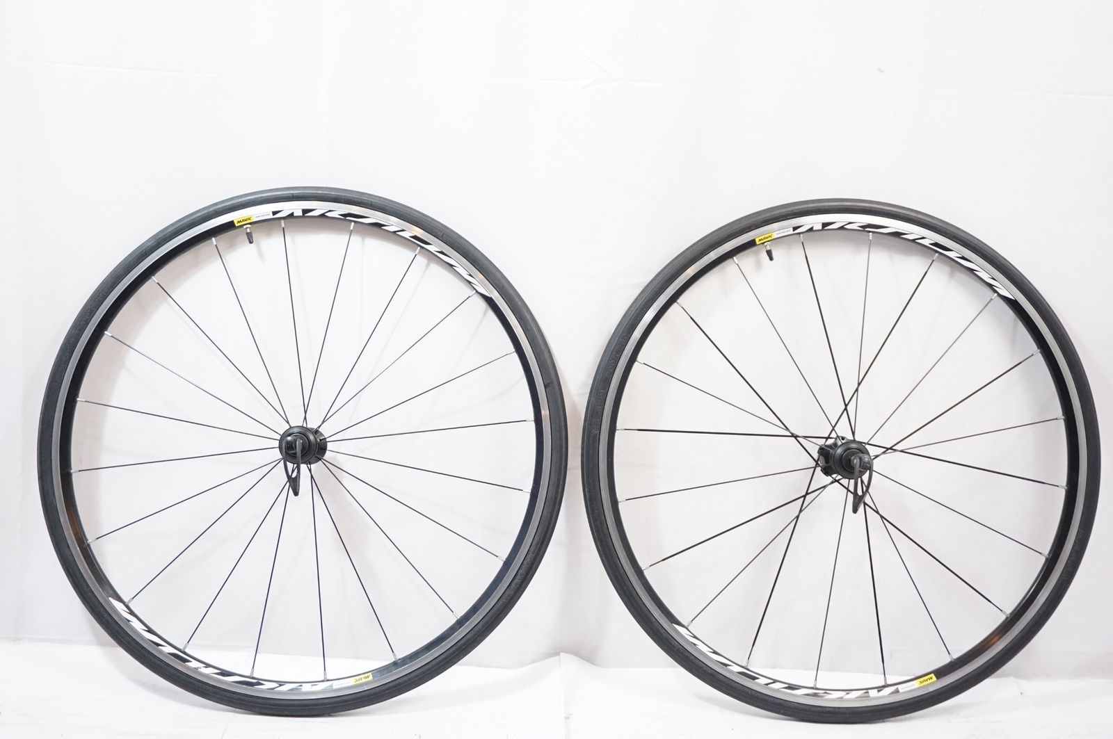 MAVIC 「マヴィック」 AKSIUM シマノ 11速 ホイールセット 