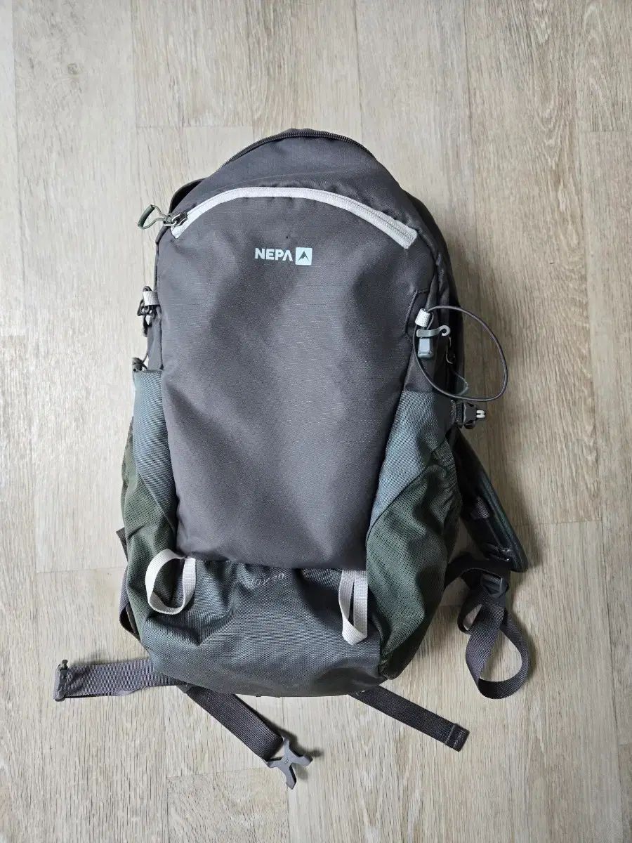 NEPA サンリュック 20L 7,389円