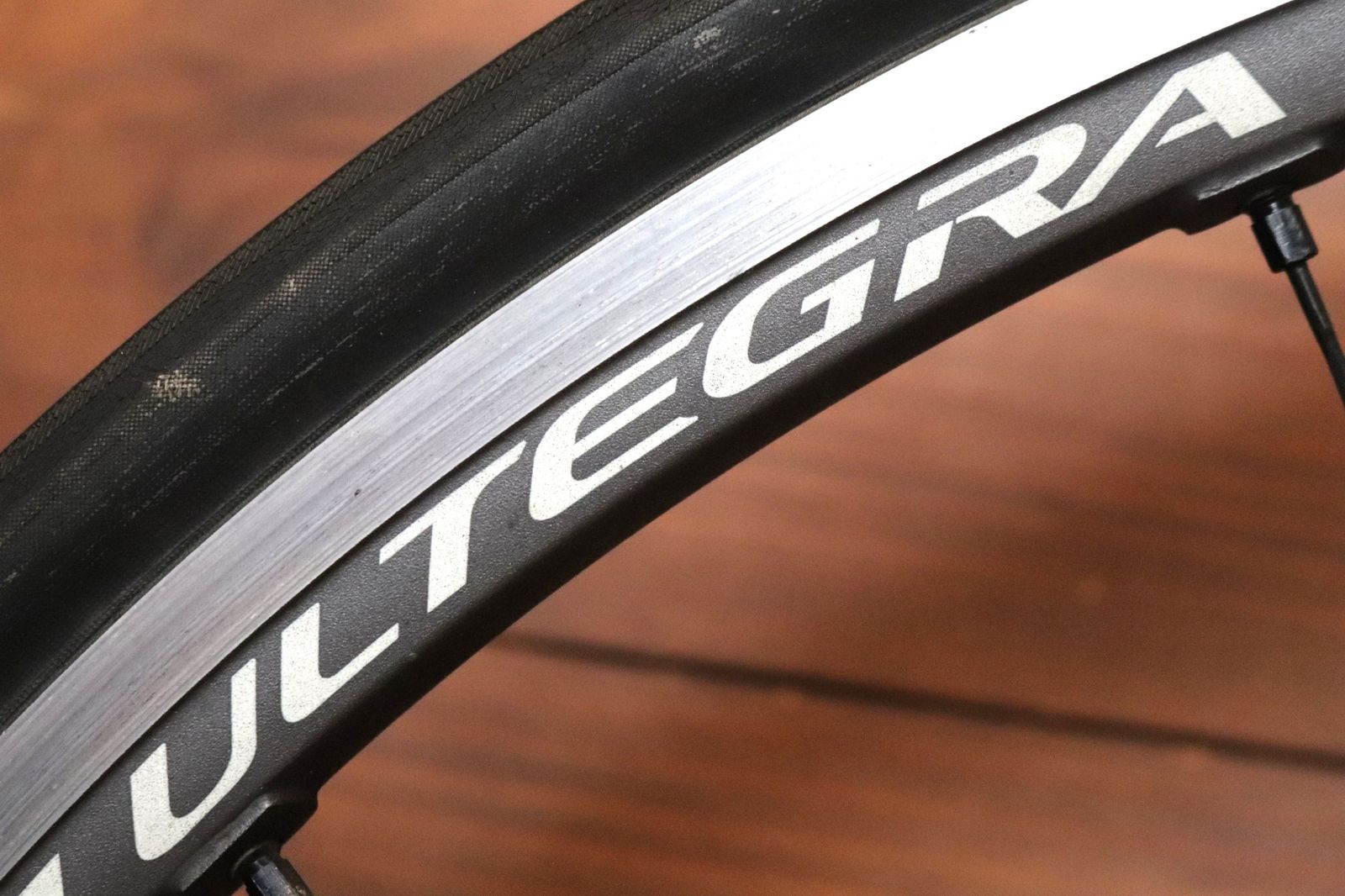 シマノ SHIMANO アルテグラ WH-6700 アルミ チューブレスレディ