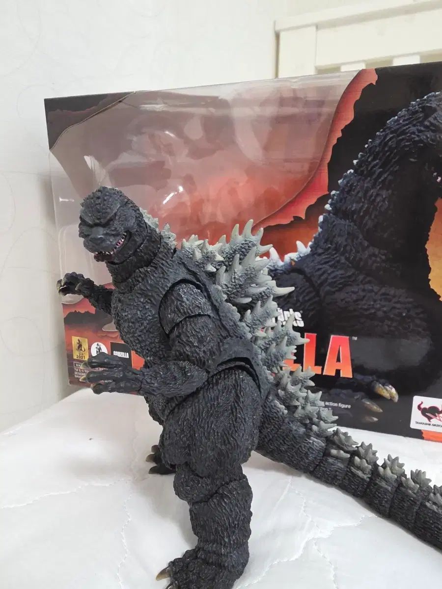 バンダイ S.H.MONSTERARTS ゴジラ 1989 フィギュア - メルカリ