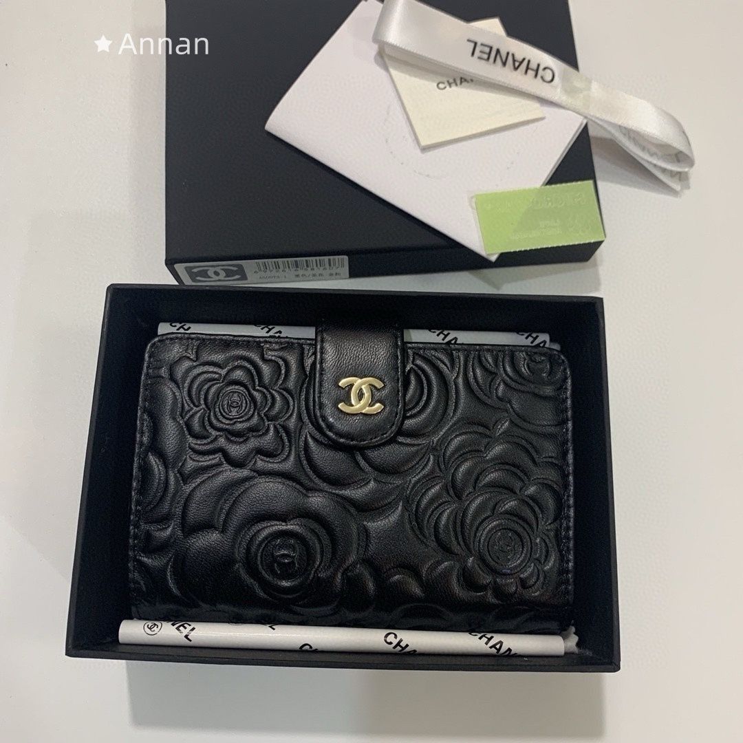 即完売 本日特価 CHANEL シャネル 折り財布 小銭入れ