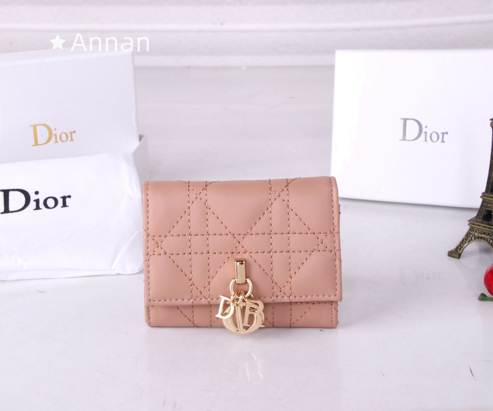 限界価格 本革 Christian Dior クリスチャンディオール 折り財布 小銭入れ