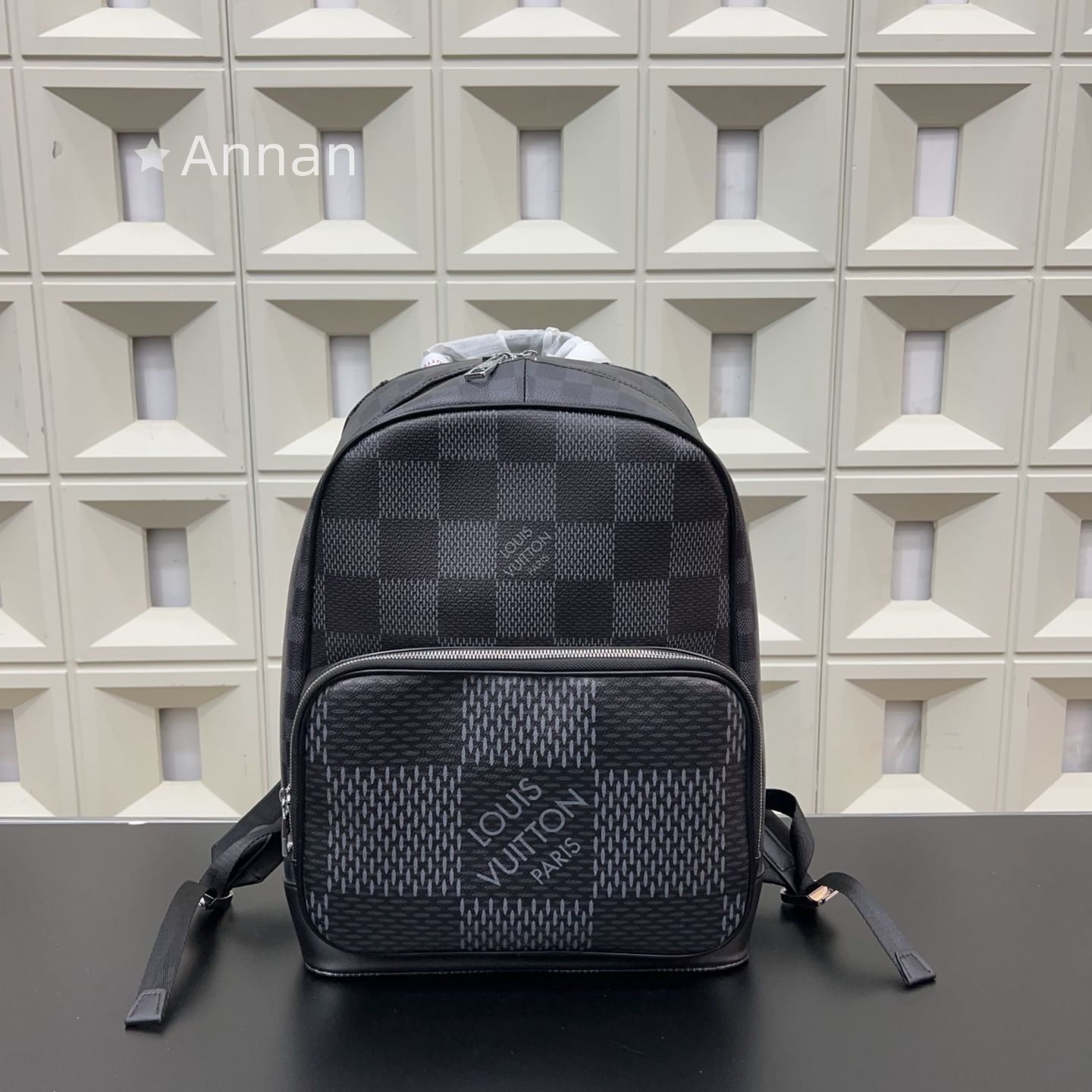 送料無料 LOUIS VUITTON ルイヴィトン メンズ バックパック リュック 人気モデル 送料無料