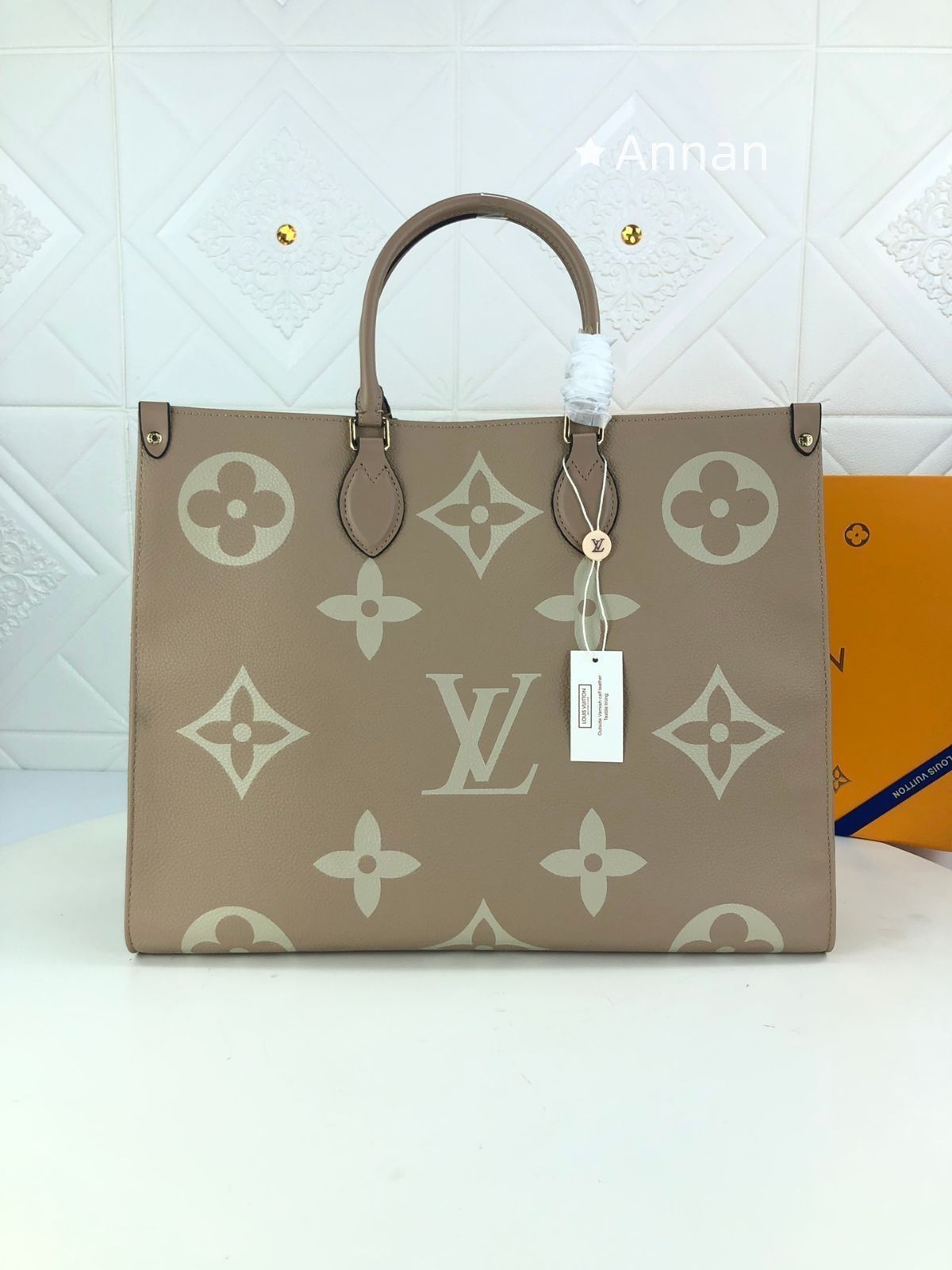 人気 LOUIS VUITTON ルイヴィトン ハンドバッグ オンザゴー GM 11,700円