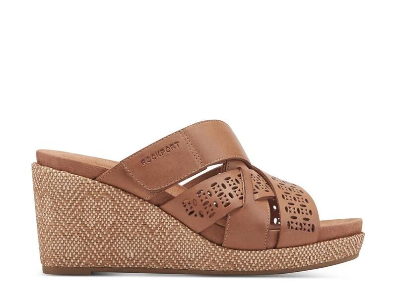 ロックポート レディース シューズ サンダル RockportBritta Wedge Sandal Medium Brown ブラウン