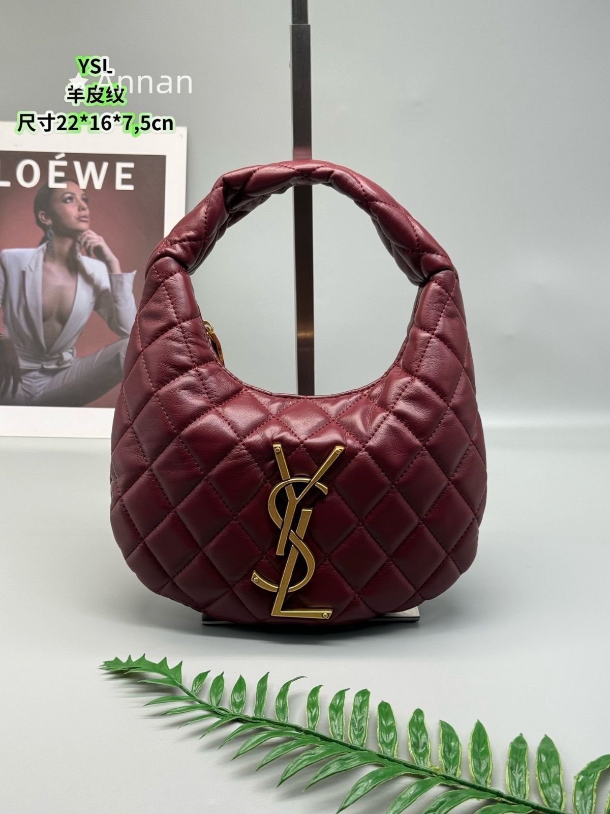 【極美品】【希少】超美品レディース YSL Yves Saint Laurent イヴサンローラン ショルダーバッグ 10,800円